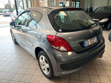Peugeot 207 1.4 VTi 95CV 3p. XS