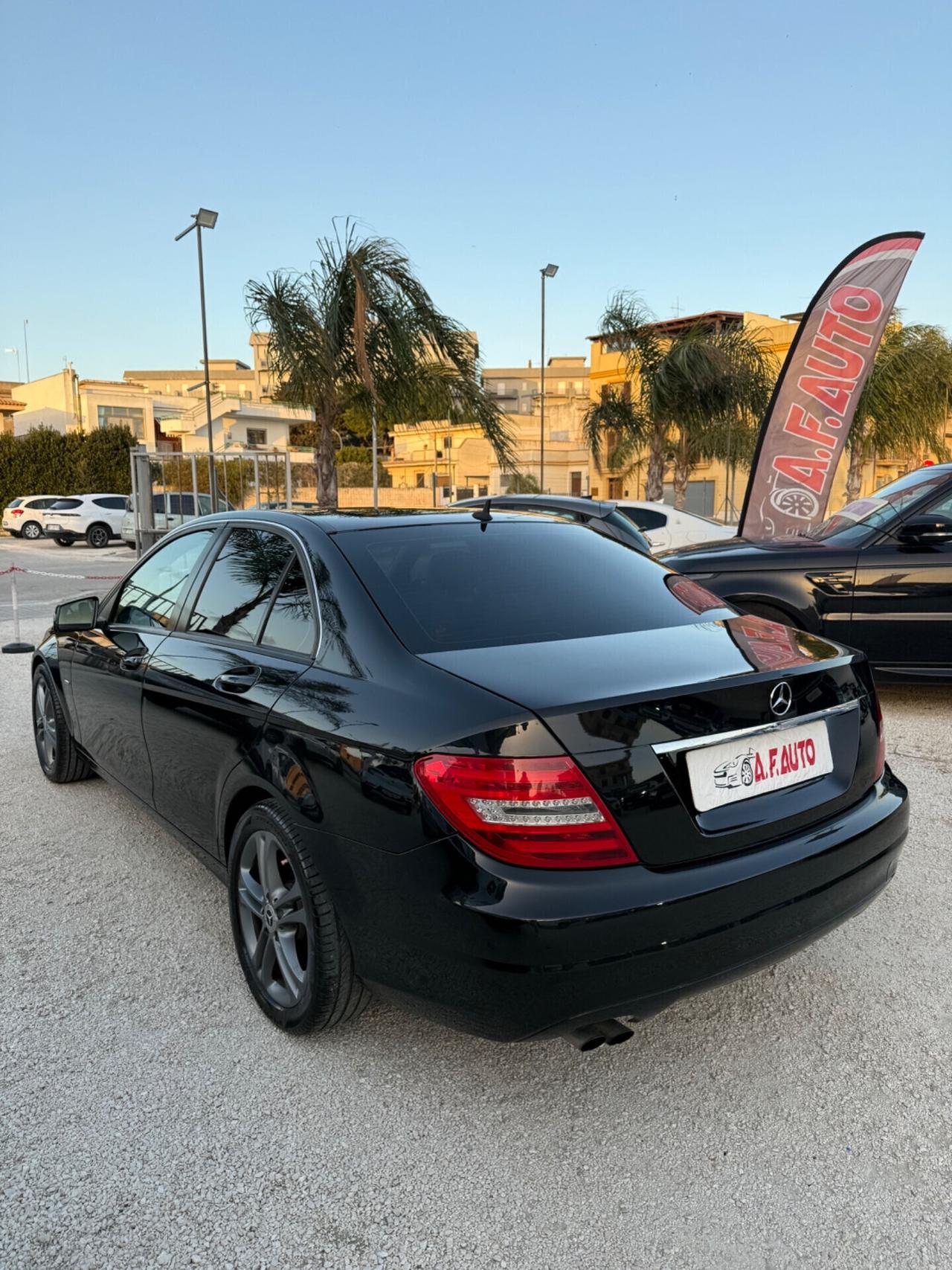 Mercedes-benz C 200 CDI BlueEFFICIENCY Avantgarde
