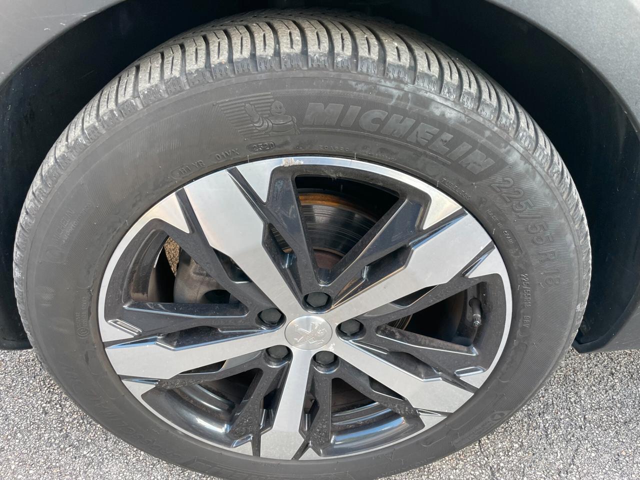 Peugeot 3008 BlueHDi 120 S&S Allure