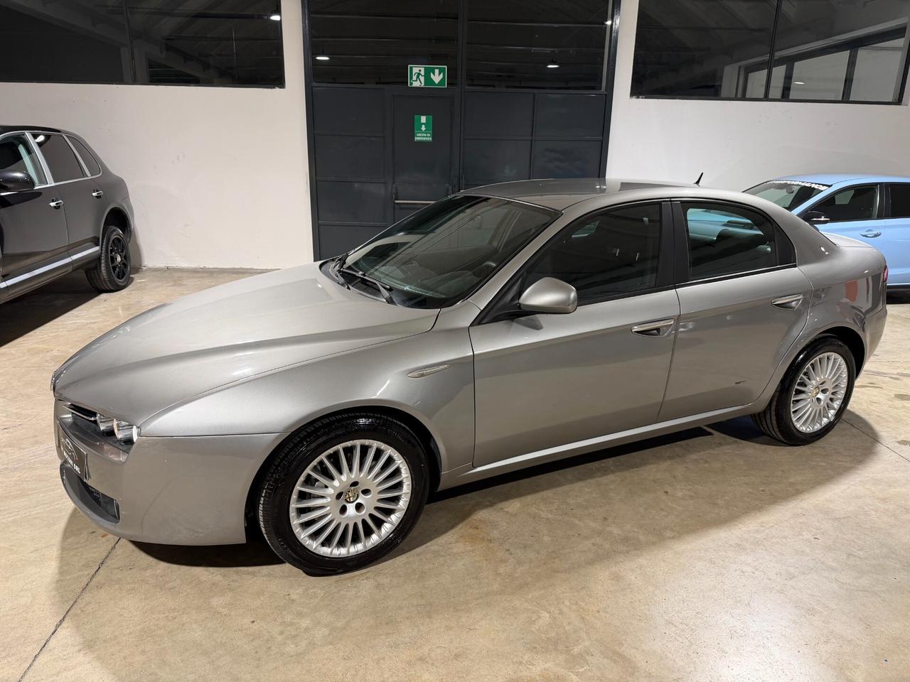 Alfa Romeo 159 2.0 JTDm 170CV EURO5 DISTRIBUZIONE NUOVA