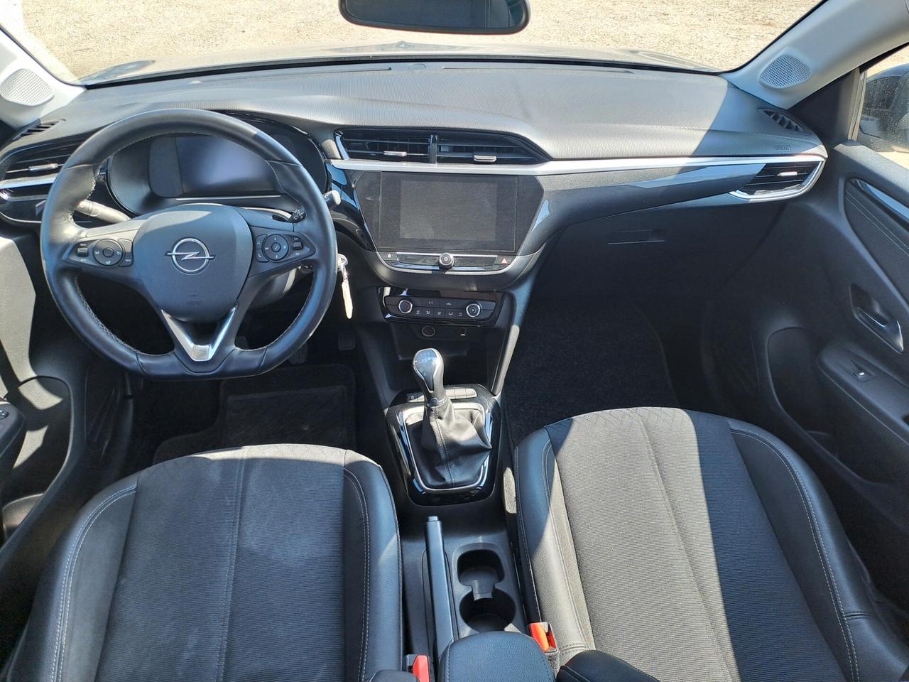 Opel Corsa 1.2 Elegance