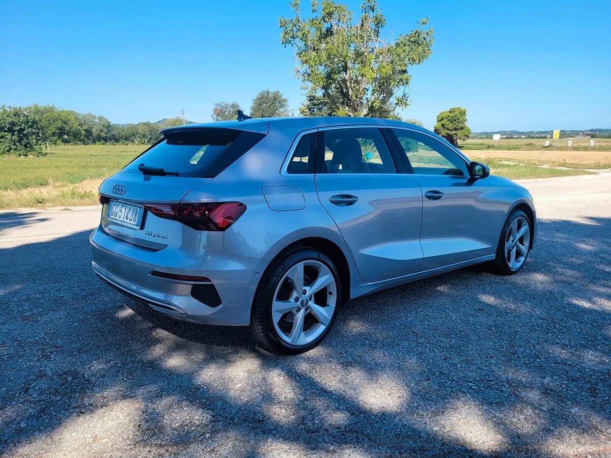 Audi A3 SPB 30 g-tron S tronic Business Advanced