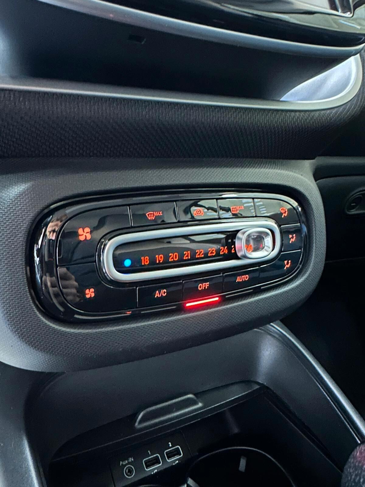 Smart ForTwo EQ Racingreen 41KW - 24 MESI GARANZIA