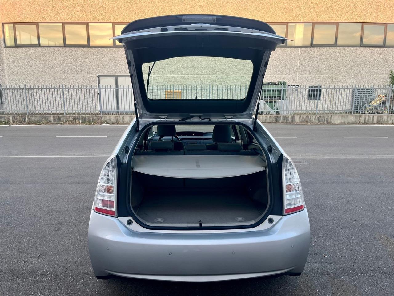 Toyota Prius 1.8h 2009 166.000km perfetta per neopatenti