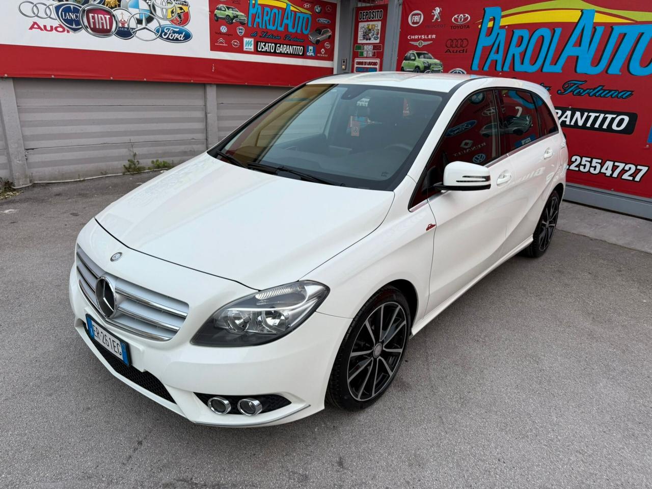 Mercedes-benz B 180 1.6 122cv Premium - 2013