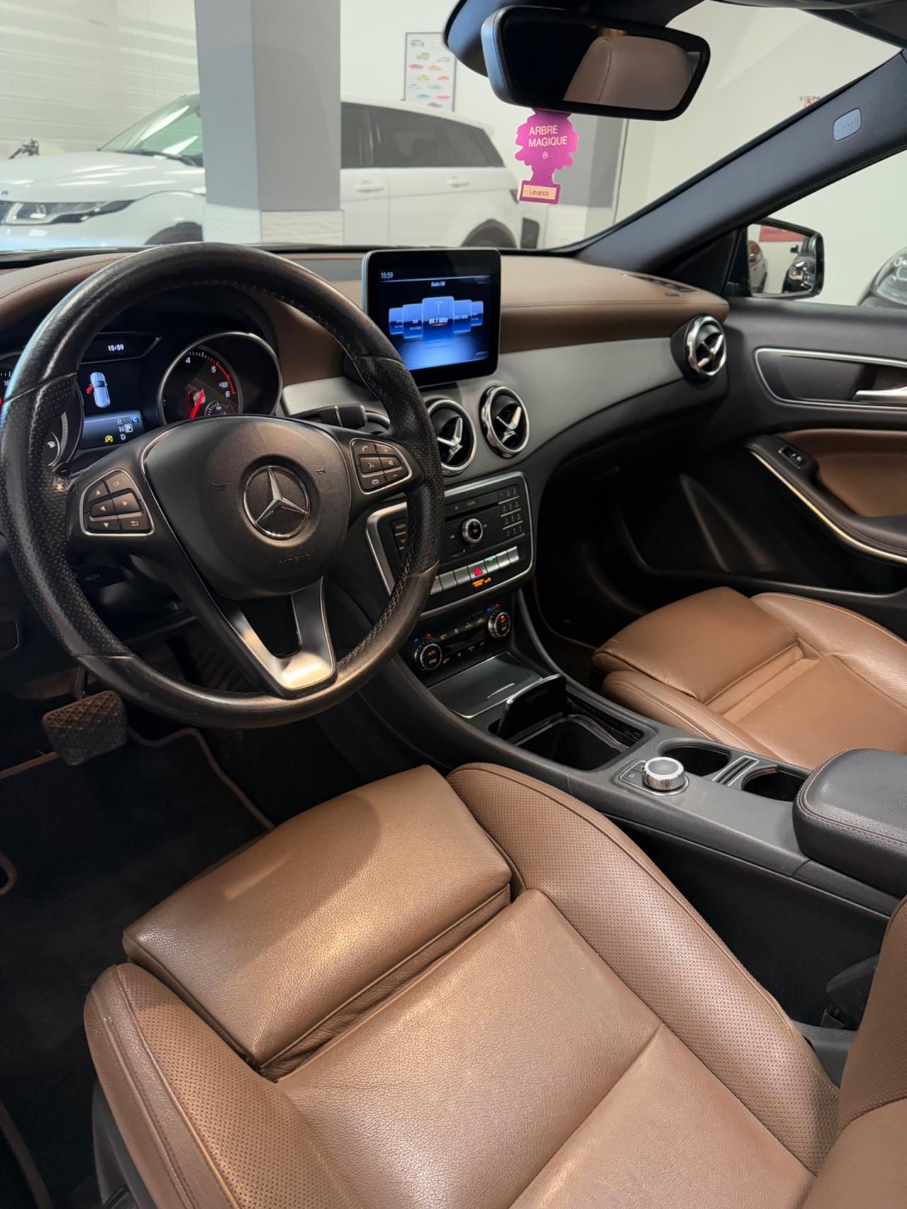 Mercedes-benz GLA 200 GLA 200 d Automatic Premium