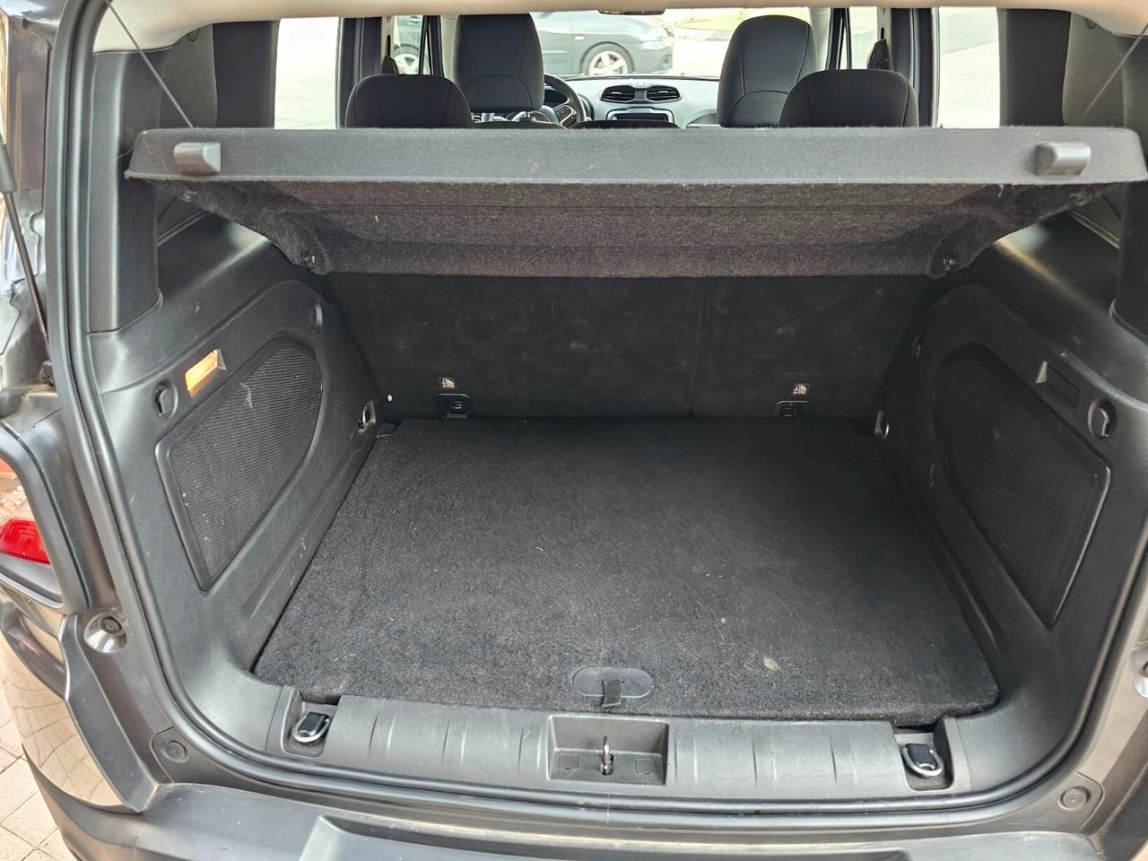 Jeep Renegade 1.6 Mjt DDCT 120 CV Longitude