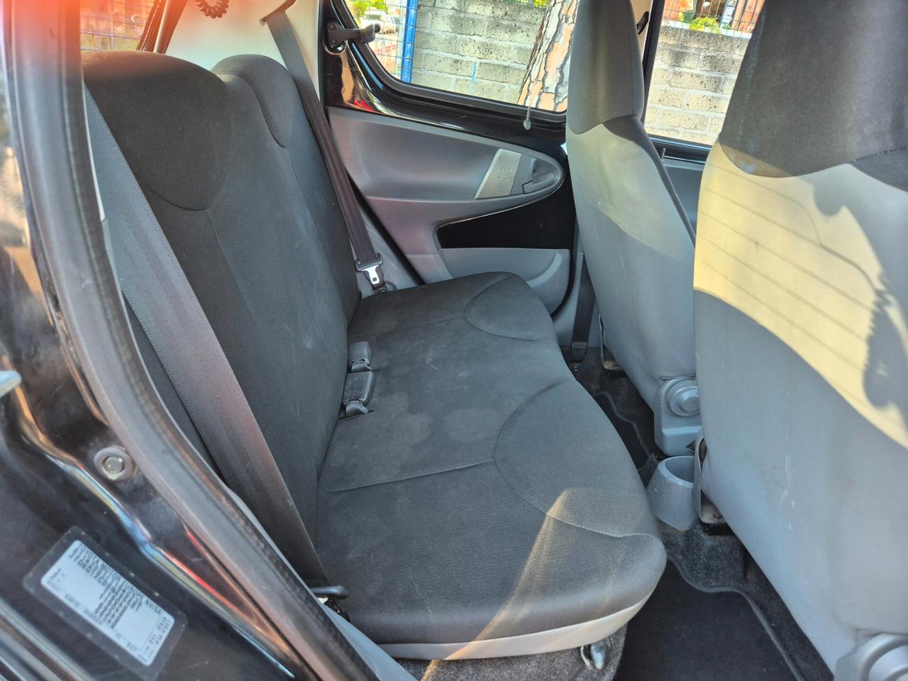 Toyota Aygo 1.0 12V VVT-i 5 porte Now