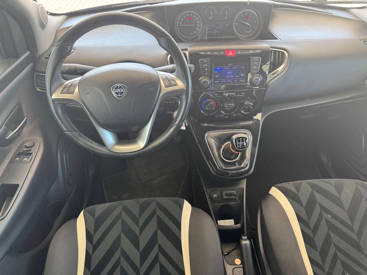 Lancia Ypsilon Platinum 1.2