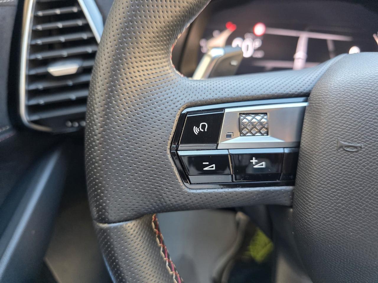 Ds 7 Crossback HDi 130 EAT8 Performance Line+Retrocamera+24 Mesi Garanzia....