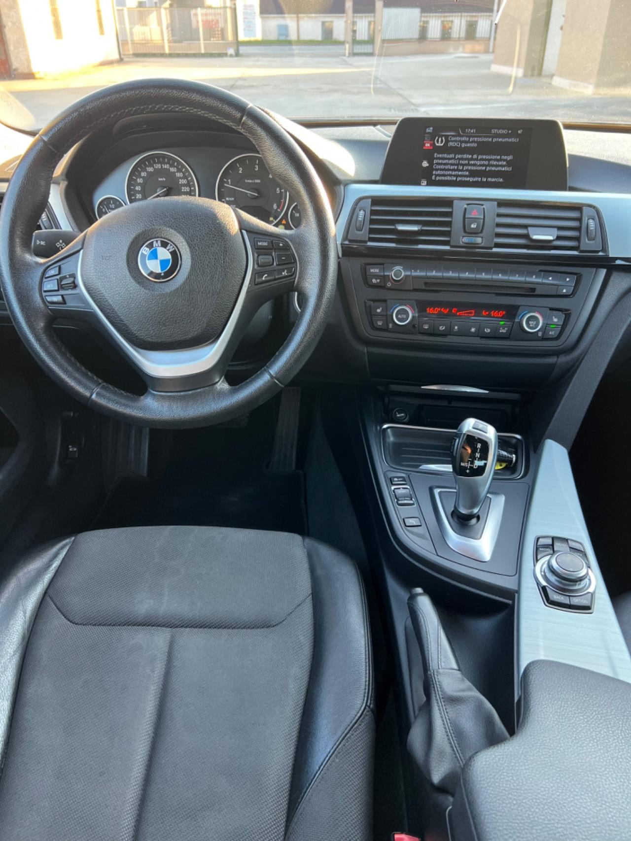 Bmw 4er Gran Coupe 418d Coupé Luxury Garanzia 12 mesi