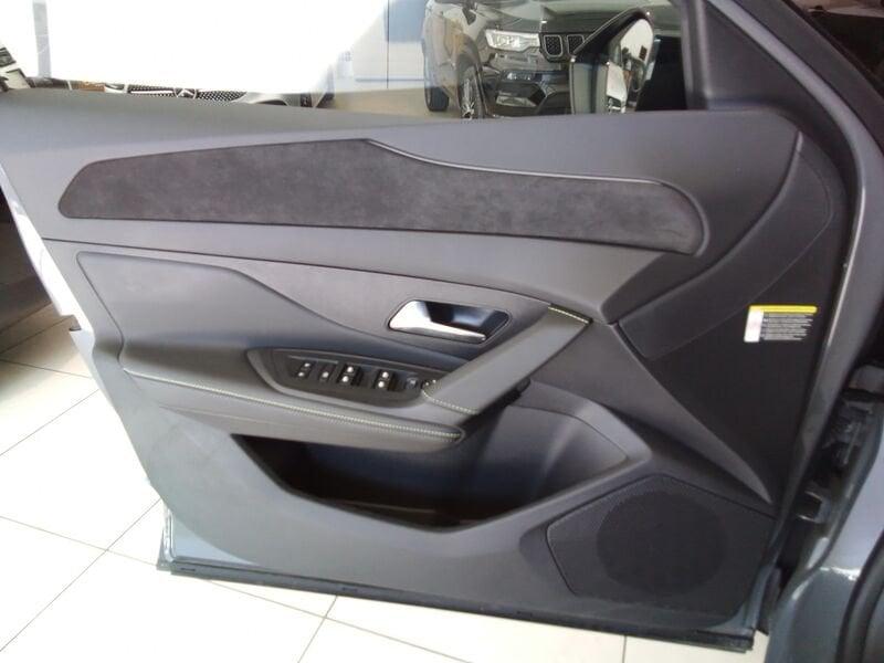 Peugeot 408 GT Hybrid 225 e-EAT8 S&S aut.