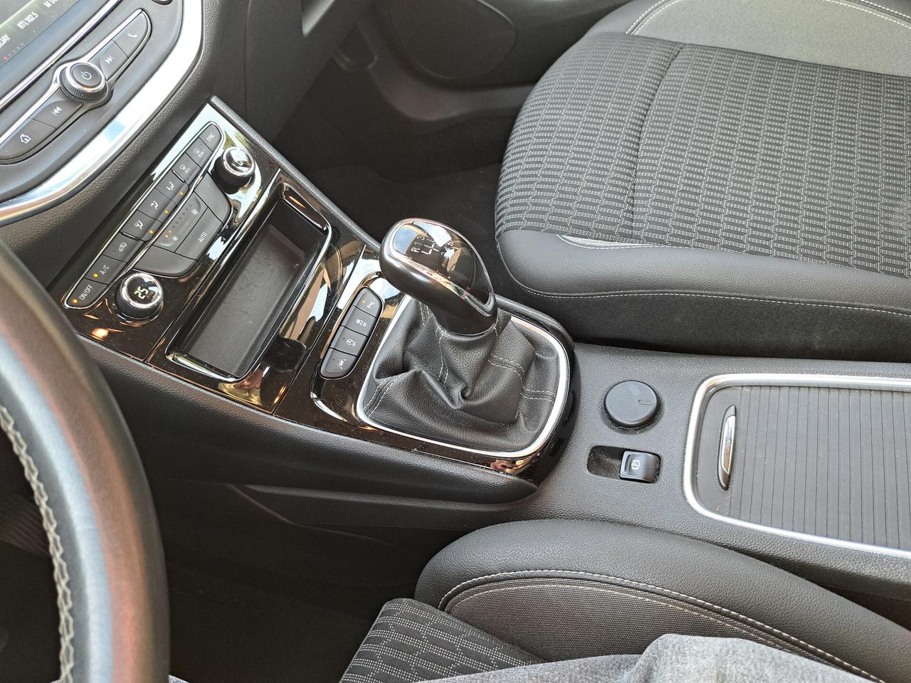 Opel Astra 1.5 CDTI 105 CV S&S Sports Tourer Business Elegance