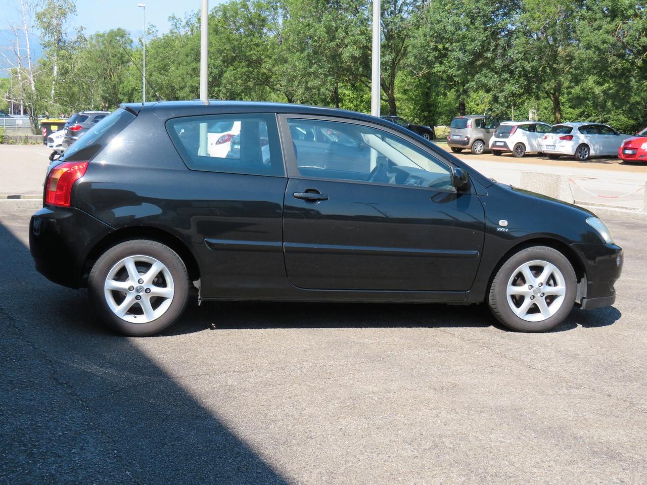 Toyota Corolla 1.4 16V 3 porte