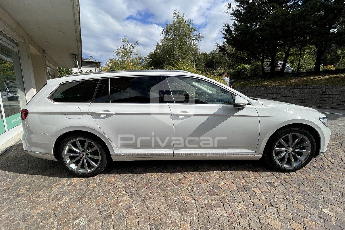VOLKSWAGEN Passat Variant 2.0 TDI DSG Highline BlueMotion Technology