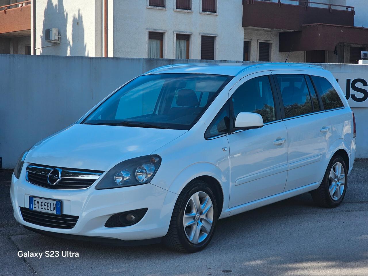 Opel Zafira 1.7 DIESEL CINGHIA FATTA A 245000 ANNO 2012