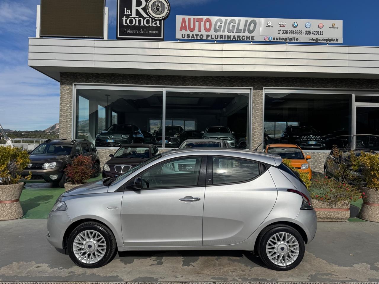 Lancia Ypsilon 1.2 69 CV 5 porte Gold