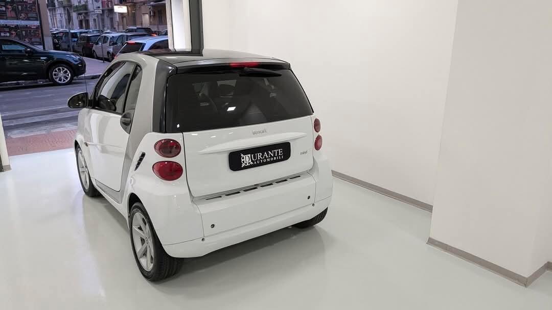 Smart ForTwo 1000 52 kW ADATTA NEOPATENTATI MHD coupé passion