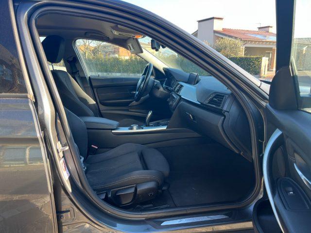 BMW 320 d xDrive Touring Sport StepTronic