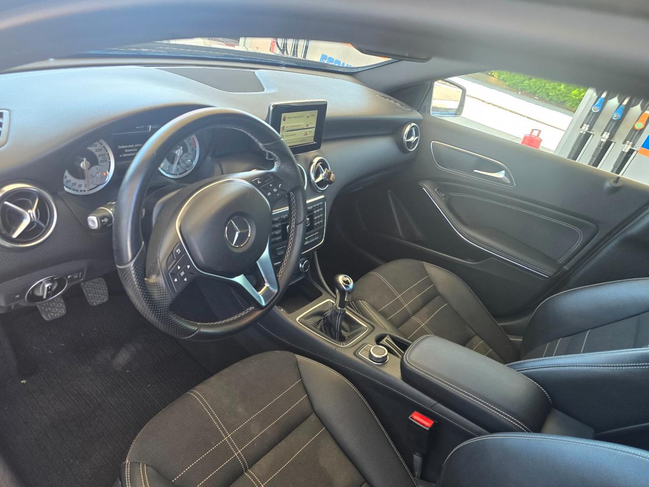 Mercedes-benz A 180 Premium
