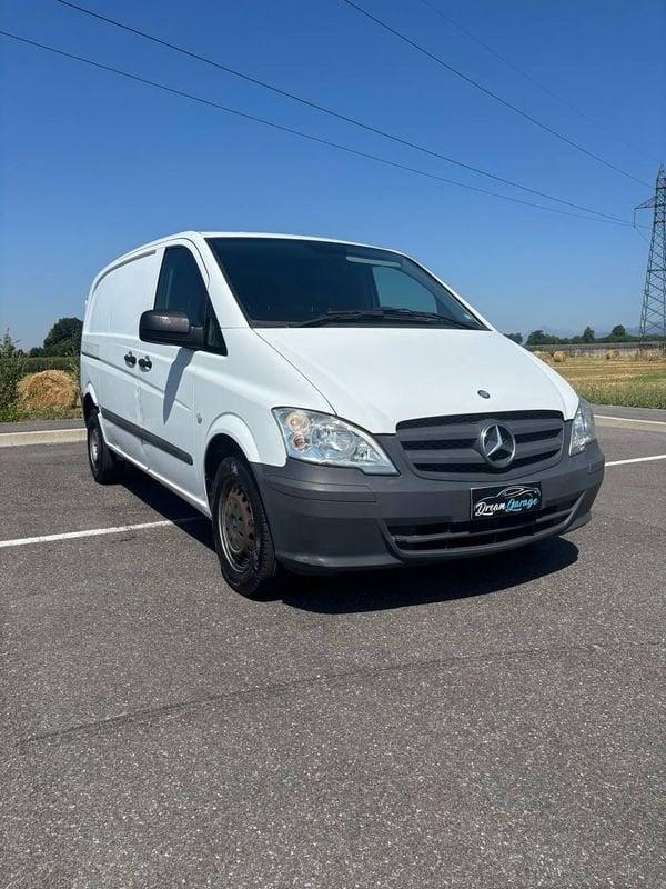 Mercedes-Benz Vito IVA ESPOSTA-AUTOMATICO