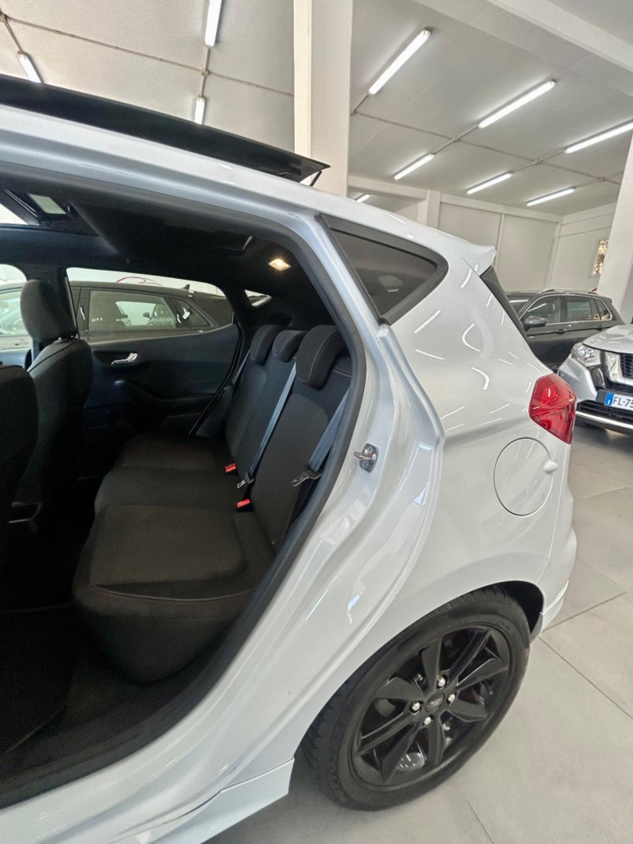 Ford Fiesta 1.5 ST-Line TETTO APRIBILE finanziabile