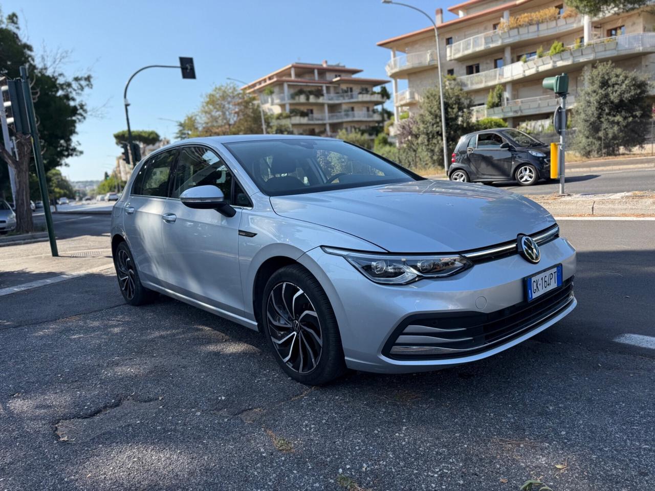 Volkswagen Golf 2.0 TDI SCR Style, Navi. LED,