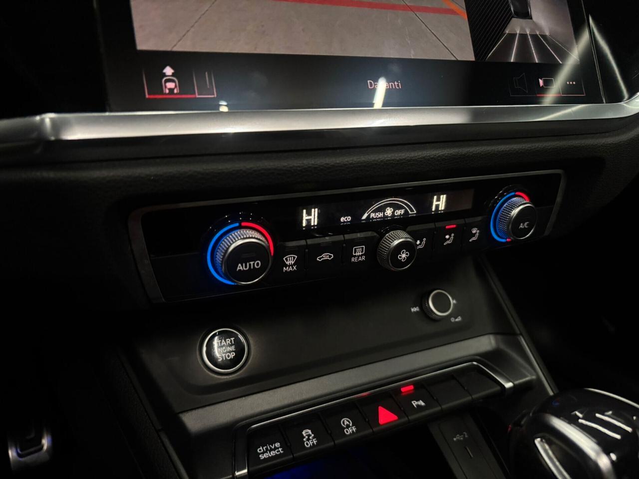 Audi Q3 SPB 35 TDI S tronic line edition 2.0 150CV tetto apribile