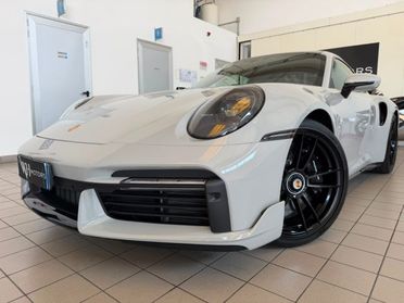 PORSCHE 911 Turbo S Coupé //PARI AL NUOVO//