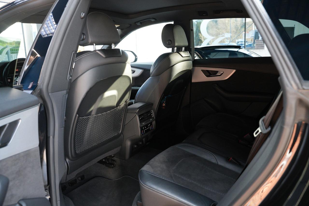Audi Q8 50 TDI 286 CV quattro tiptronic Sport
