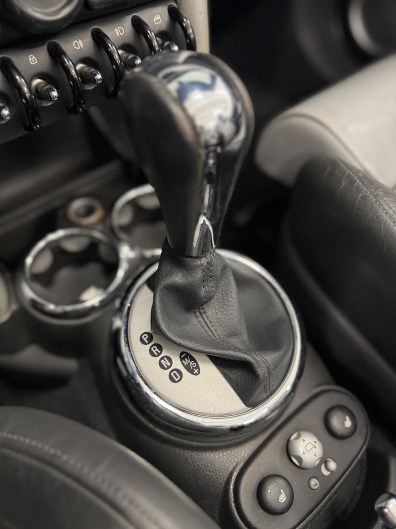 Mini Cabrio Neopatentati REGENERED CAR