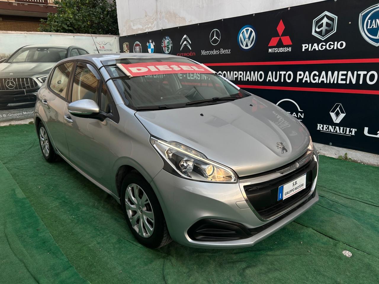 Peugeot 208 2017 1.6 DIESEL 75CV Allure LEGGI