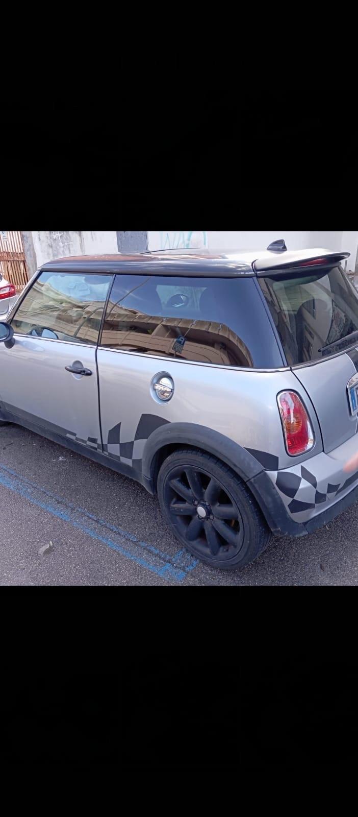 Mini 1.3 cat British Open