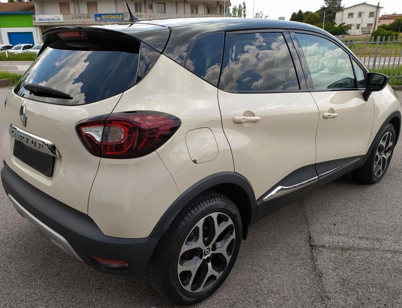 Renault Captur dCi 8V 90 CV Start&Stop Energy Intens x NEOPATENTATI