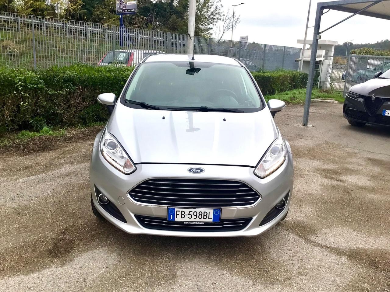 Ford Fiesta 1.5 TDCi 75CV 5 porte Titanium