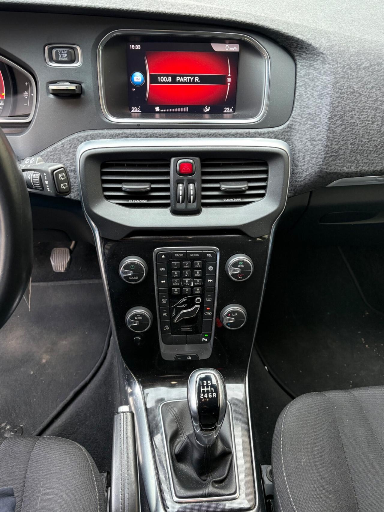 Volvo V40 D2 Momentum