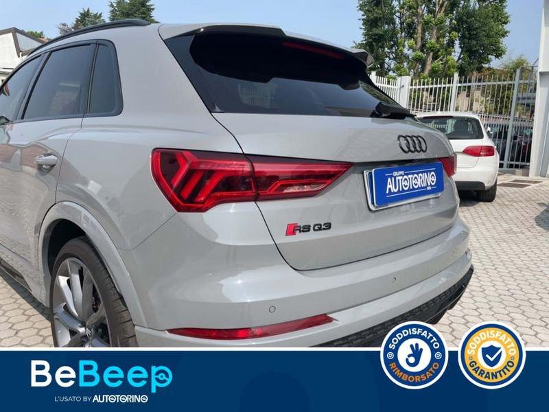 Audi Q3 RS 2.5 QUATTRO S-TRONIC