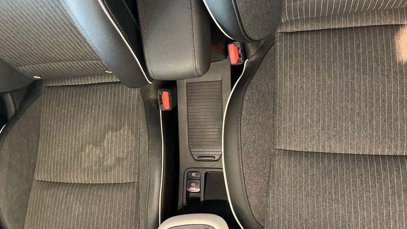 Renault Clio V 2019 5 Porte 1.6 E-Tech full hybrid 145cv Techno A