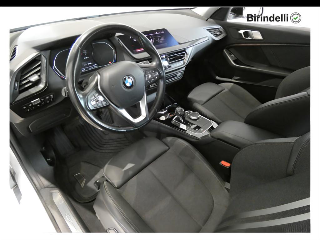BMW Serie 1 (F40) - 116d 5p. Sport
