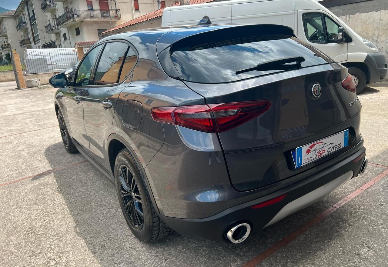 Alfa Romeo Stelvio 2.2 Turbodiesel 160 CV AT8 RWD Business