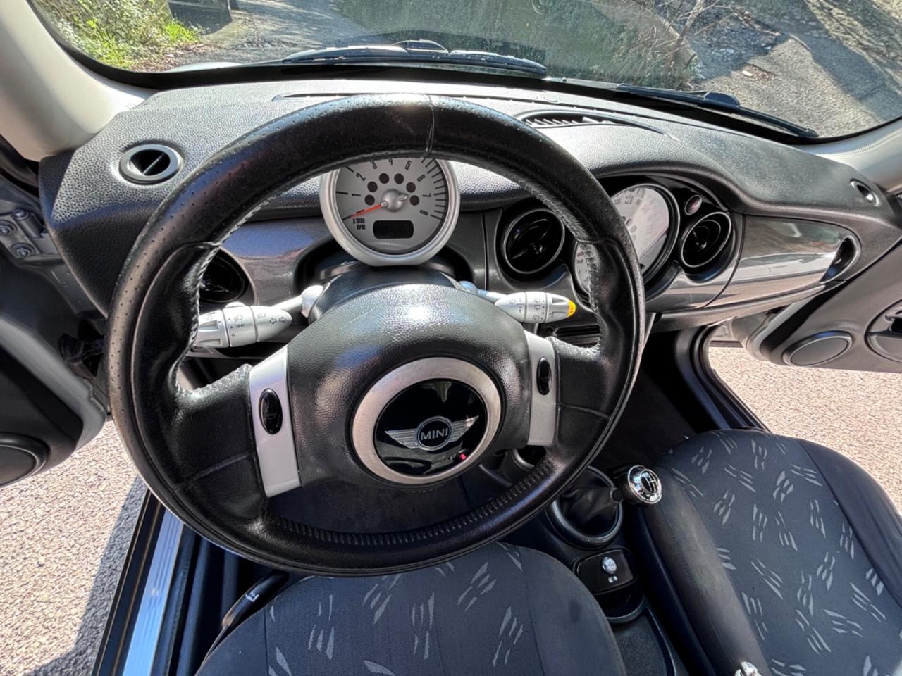 Mini 1.6 16V One de luxe