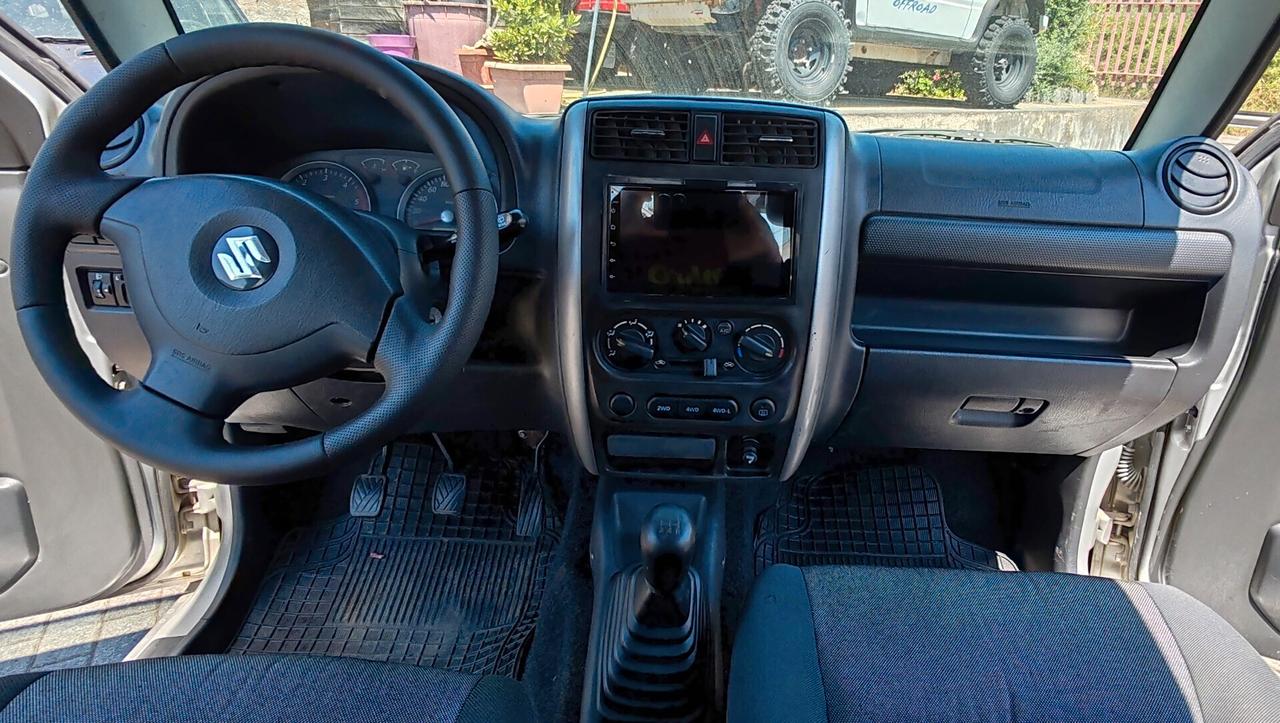 Suzuki Jimny 1.5 DDiS 4WD JLX -MOTORE NUOVO-