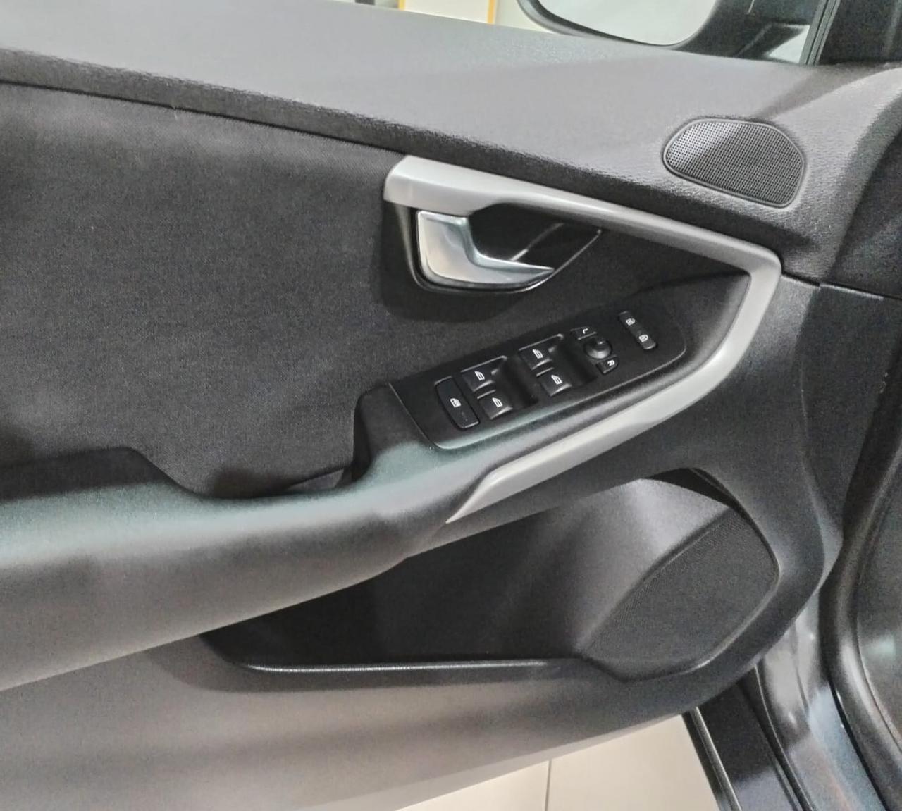 Volvo V40 D2 1.6 Kinetic