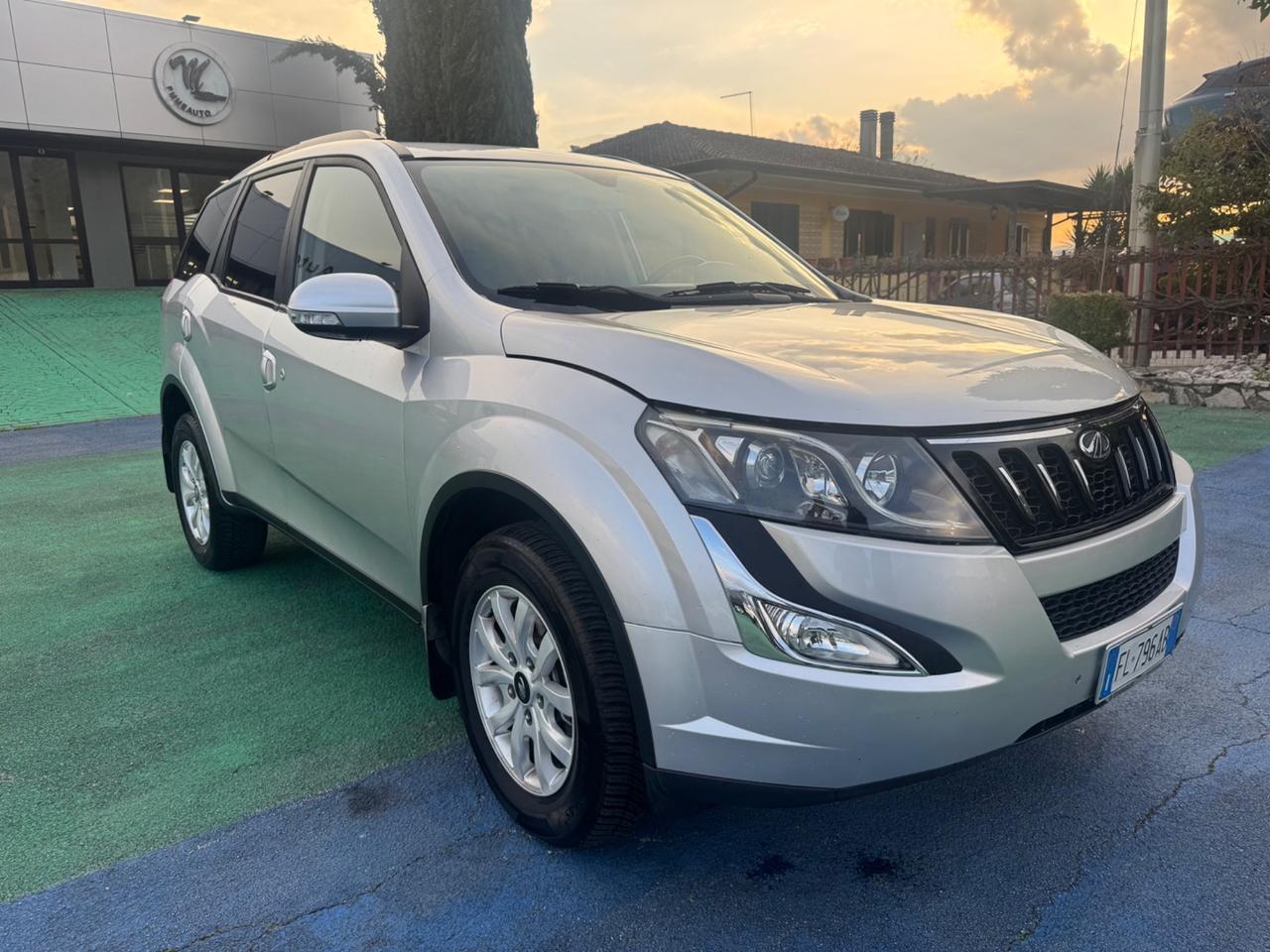 Mahindra XUV500 2.2 16V AWD W10