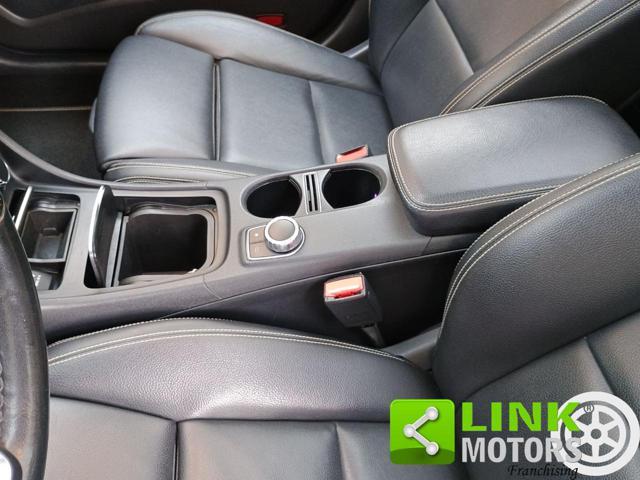 MERCEDES-BENZ CLA 200 d Automatic Premium