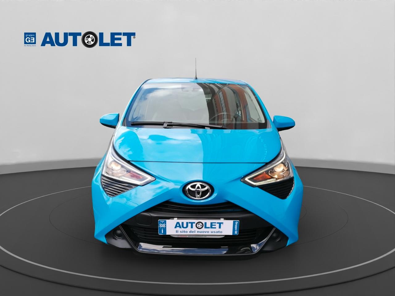 Toyota Aygo Connect 1.0 VVT-i 72 CV 5 porte x-play