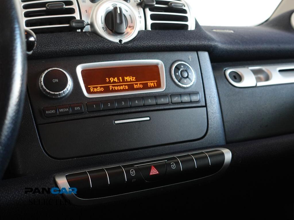 Smart ForTwo 1000 62 kW coupé passion