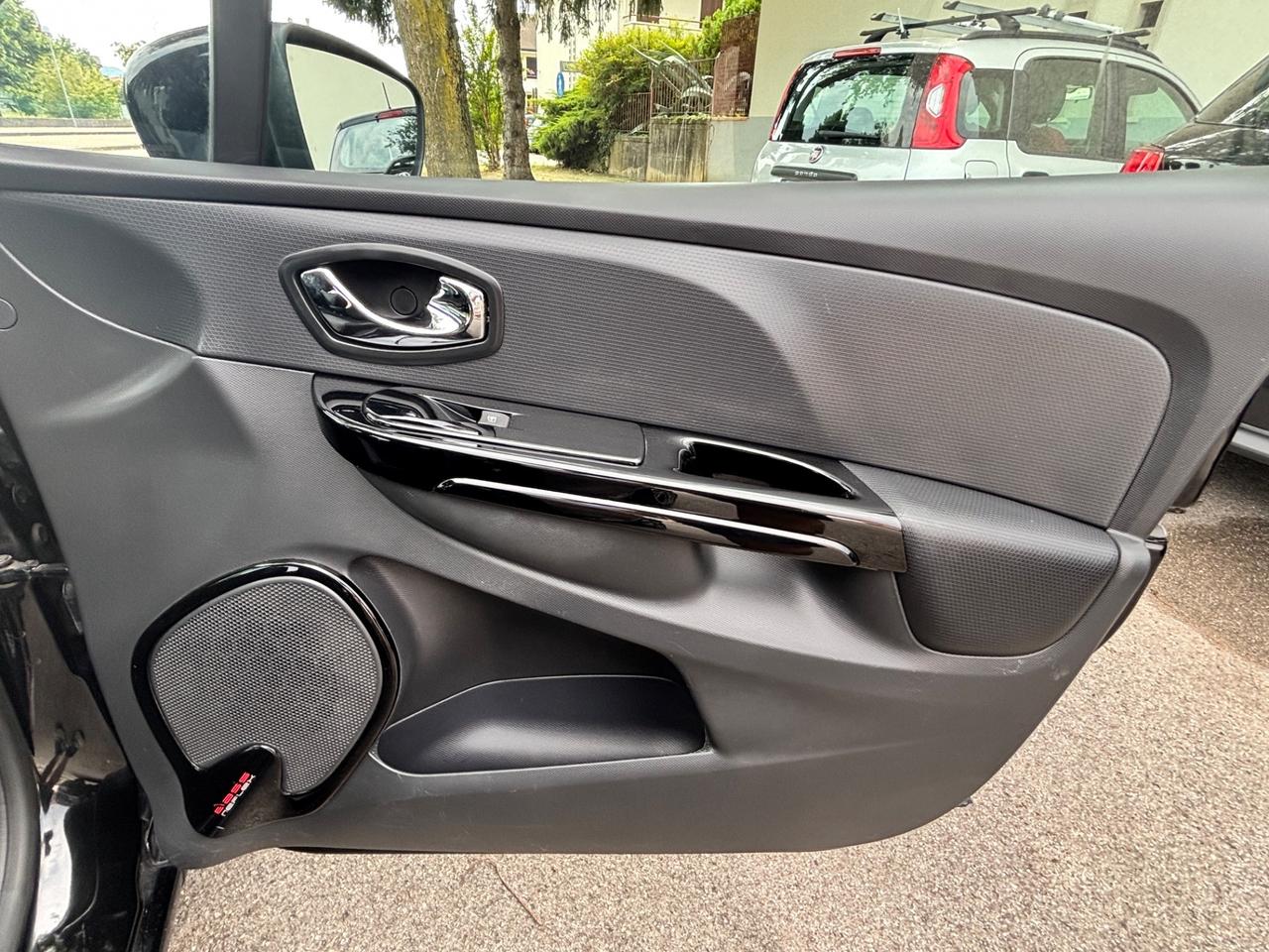 Renault Clio 1.5 dCi 8V 90CV Start&Stop 5 porte Energy