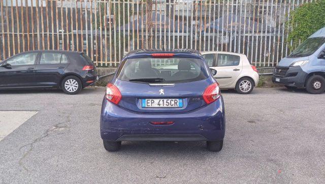 PEUGEOT 208 1.4 8V HDi 68CV 5p. Allure