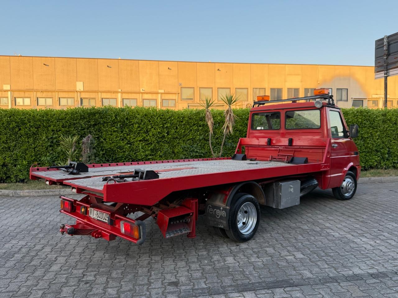 Iveco Daily 35.10 2.5 TD Scarrabile Isoli